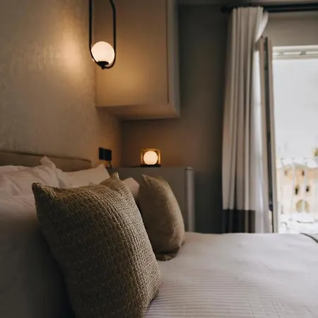 Dock 1 Boutique Cospicua