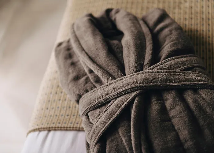 Отель Dock 1 Boutique *