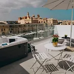 Отель Dock 1 Boutique *