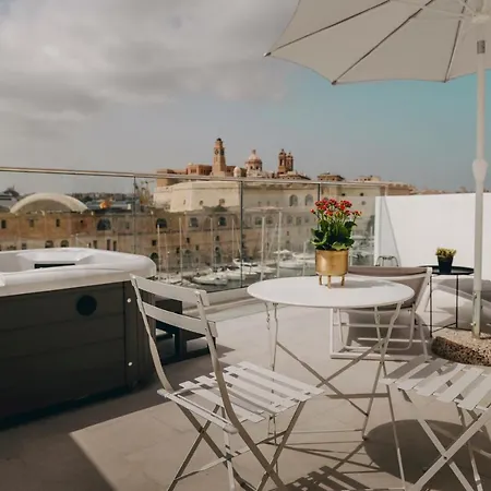 Dock 1 Boutique Hotell