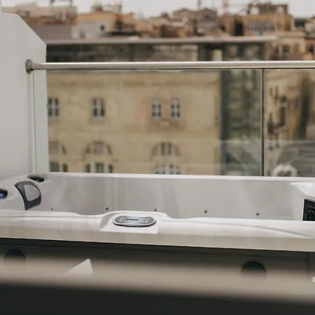 Dock 1 Boutique Cospicua