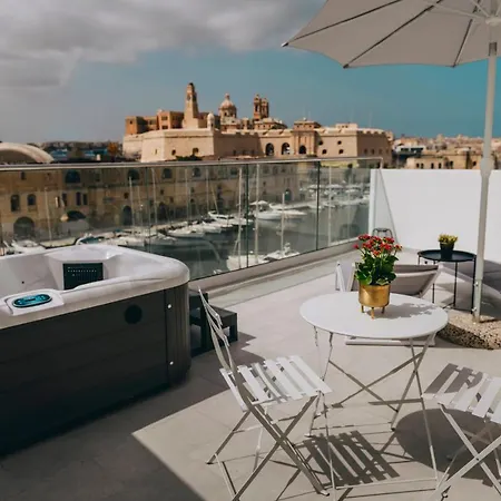 Hotel Dock 1 Boutique *