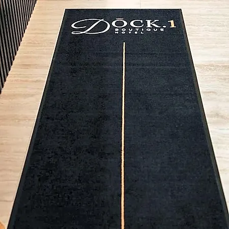 Hotel Dock 1 Boutique