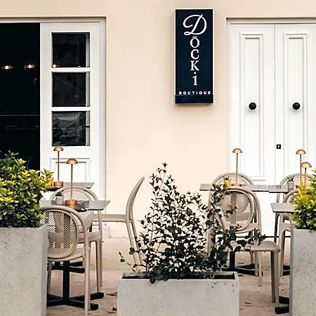 Dock 1 Boutique *
