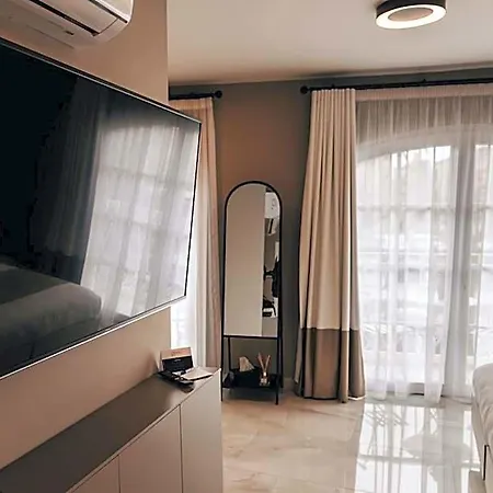 Hotel Dock 1 Boutique