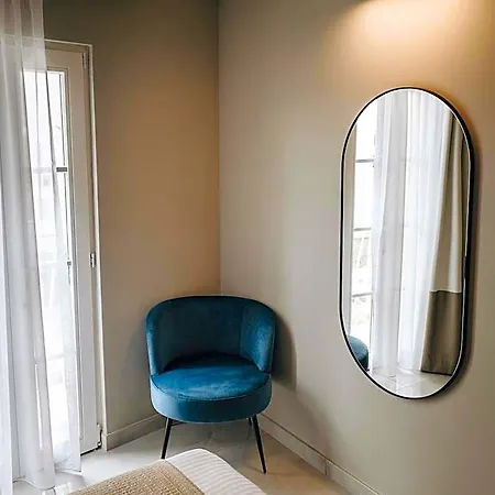 Dock 1 Boutique * Cospicua