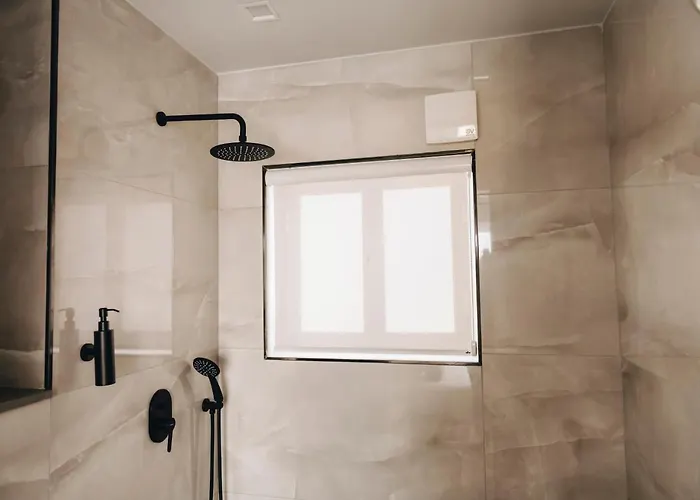 Dock 1 Boutique Cospicua